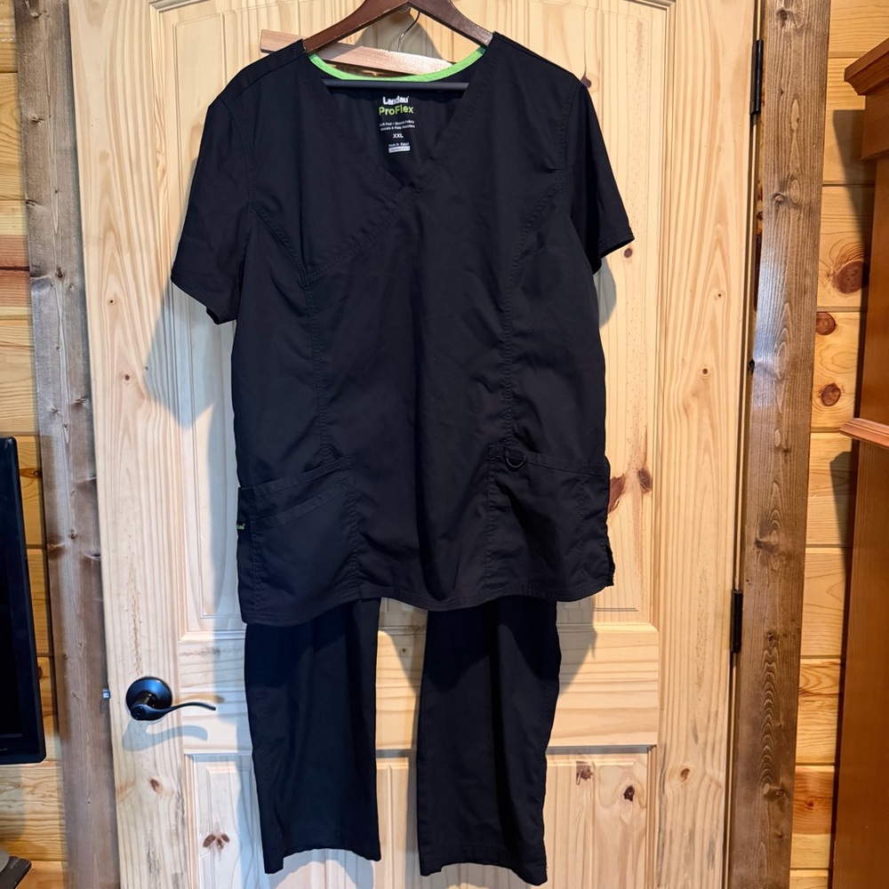 Landau ProFlex Black Scrub Set Women’s Top‎ XXL Bottom XL